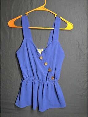 good luck gem top Blue Xs